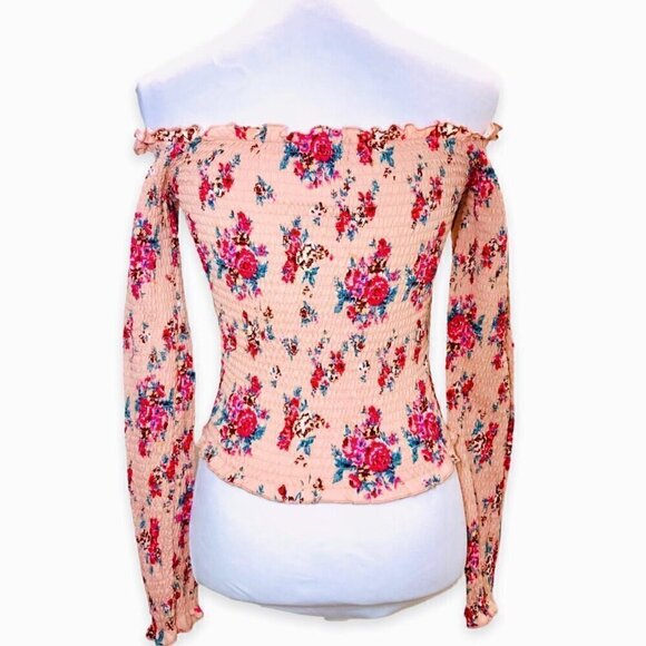 Floral Smocked Off-The Shoulder Top | Medium - Picture 3 of 4
